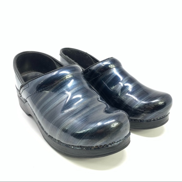Dansko Women’s Blue Print Patent Leather Clogs - Picture 3 of 10